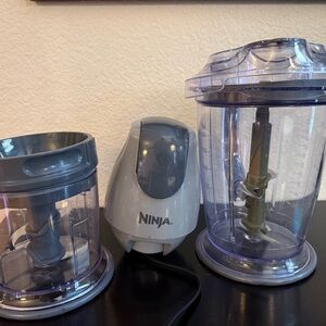 Ninja Prep Professional with lids